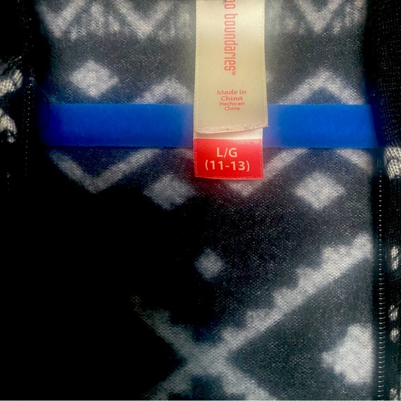 No Boundaries zip front sweater size L/G 11-13 - Picture 2 of 5